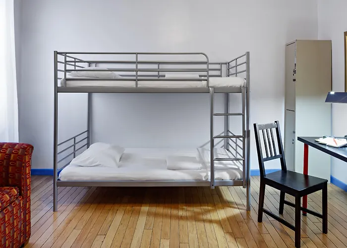Central Park West Hostel